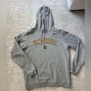 Nike Adult Vanderbilt Commodores Club Fleece Team Hoodie- Heather Grey- M